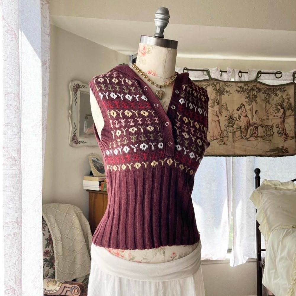 y2k burgundy floral‎ sweater
